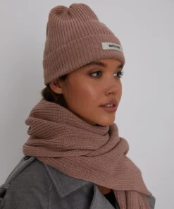 Mattnat WYNN Hat & Scarf Set 25 Mattnat WYNN Hat & Scarf Set