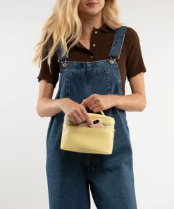 Mattnat CORTNEY Vegan Crossbody Bag - Purity New Arrivals