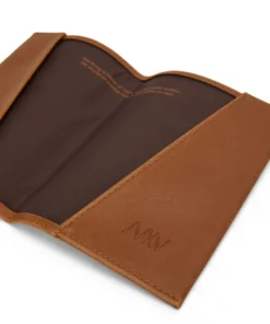 Mattnat VOYAGE Vegan Passport Holder - Vintage