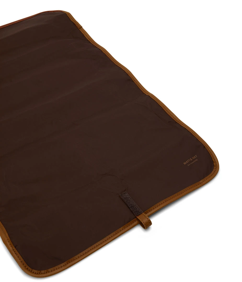 Mattnat RAYLANMED Vegan Diaper Bag - Vintage 23 Mattnat RAYLANMED Vegan Diaper Bag - Vintage