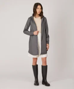 Mattnat Outerwear MIE Women’s Rain Jacket