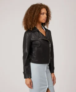 Mattnat Outerwear SAVINA Women’s Vegan Moto Jacket 8 Mattnat Outerwear SAVINA Women’s Vegan Moto Jacket