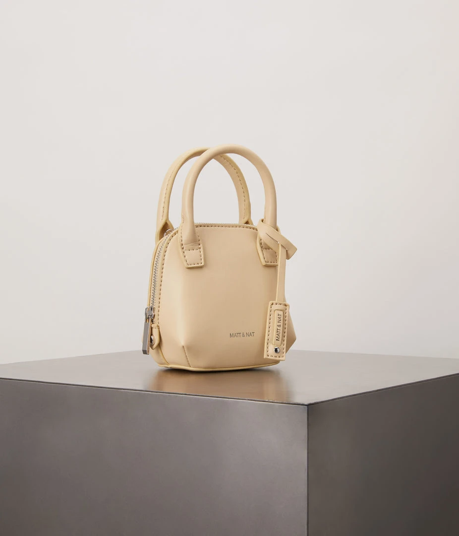 Mattnat GESSI MICRO Vegan Crossbody Bag - APPLESKIN™ 24 Mattnat GESSI MICRO Vegan Crossbody Bag - APPLESKIN™