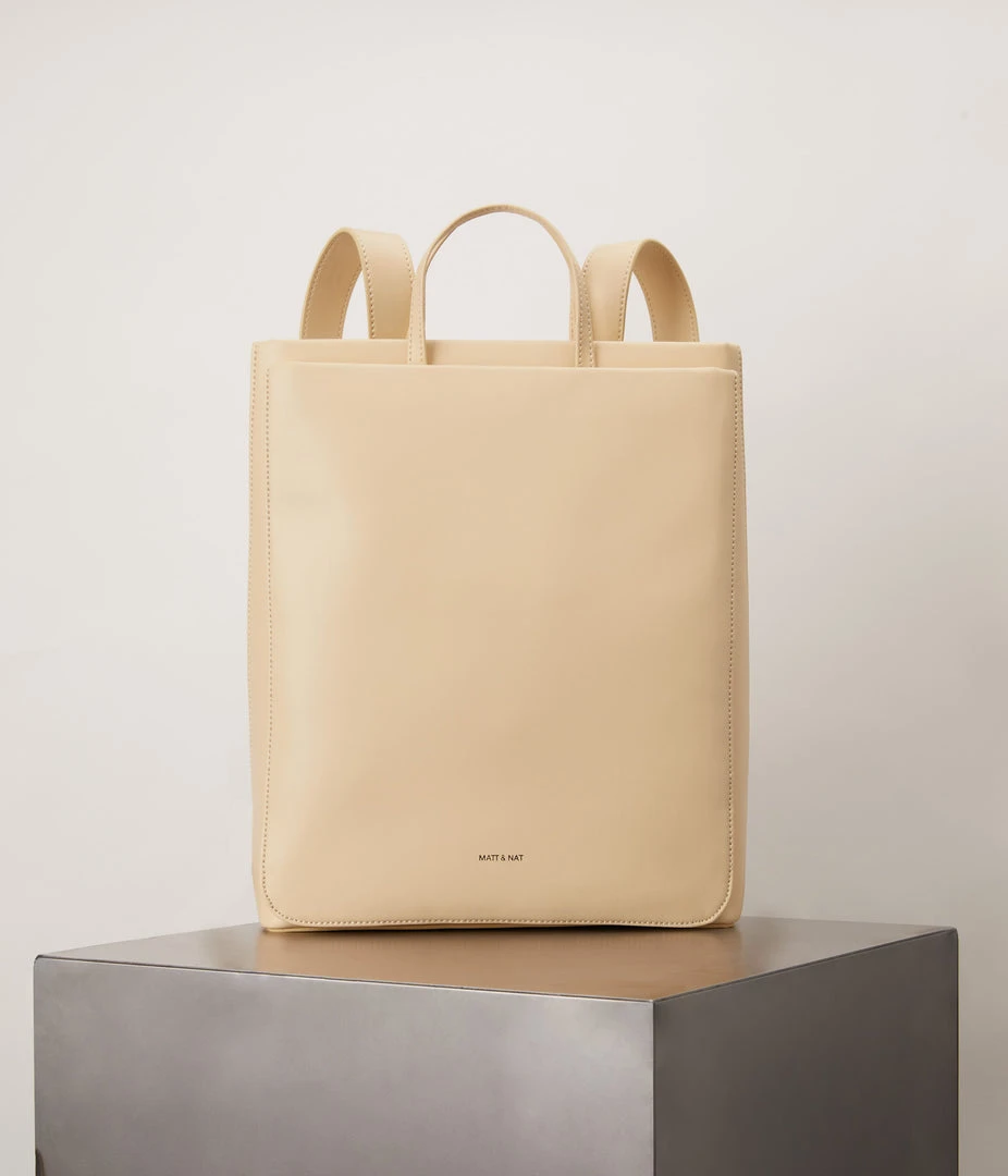 Mattnat Studio 901 REIGN Vegan Backpack - APPLESKIN™ 22 Mattnat Studio 901 REIGN Vegan Backpack - APPLESKIN™