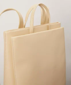 Mattnat Studio 901 REIGN Vegan Backpack - APPLESKIN™ 54 Mattnat Studio 901 REIGN Vegan Backpack - APPLESKIN™