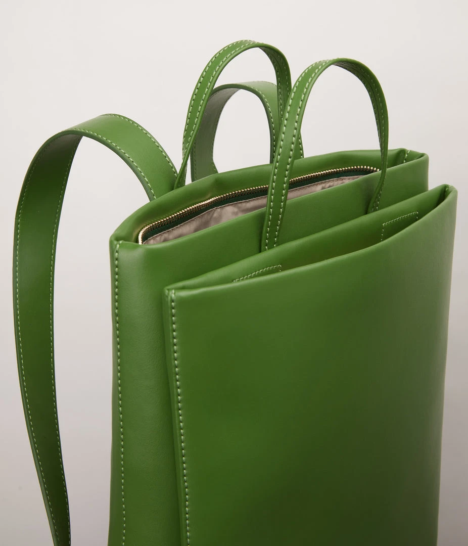 Mattnat Studio 901 REIGN Vegan Backpack - APPLESKIN™ 18 Mattnat Studio 901 REIGN Vegan Backpack - APPLESKIN™