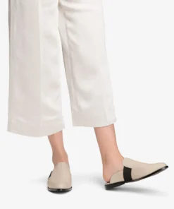 Mattnat Footwear BEGONIA Women's Vegan Loafers